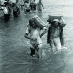 אנו בונים פה נמל – נמל תל אביב